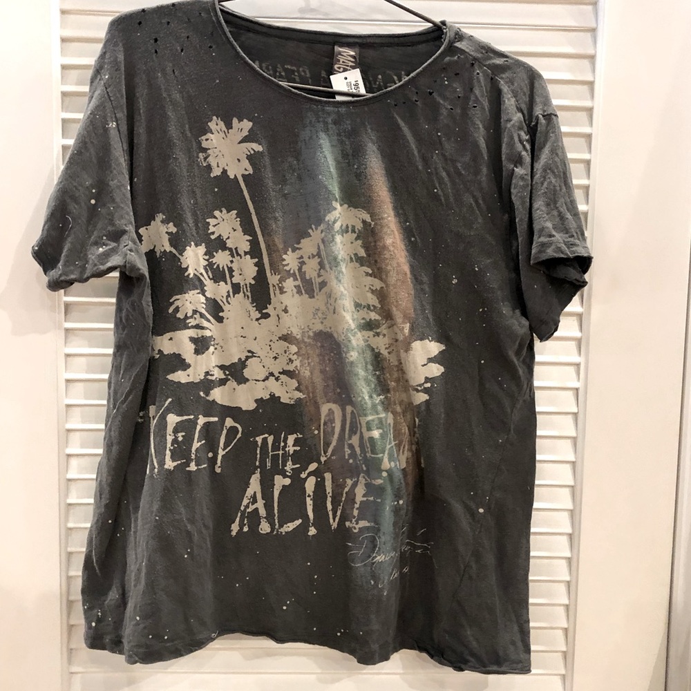 MAGNOLIA PEARL “Dream” TEE NWOT IN COLOR OZZY